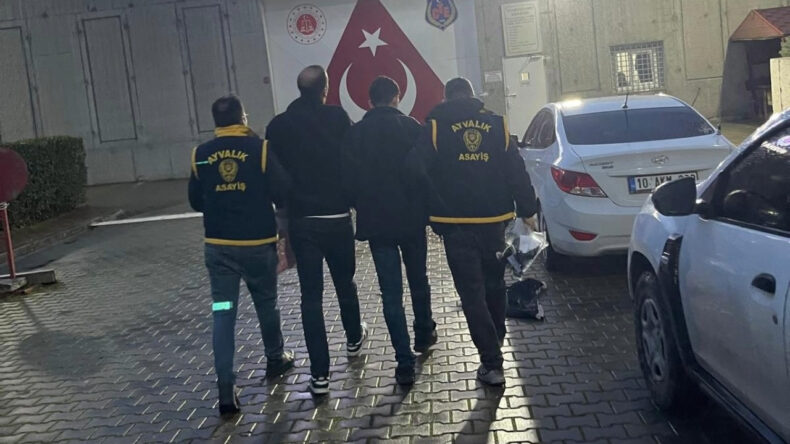 Sahte Memurlar Dolandırıcılıktan Yakalandı