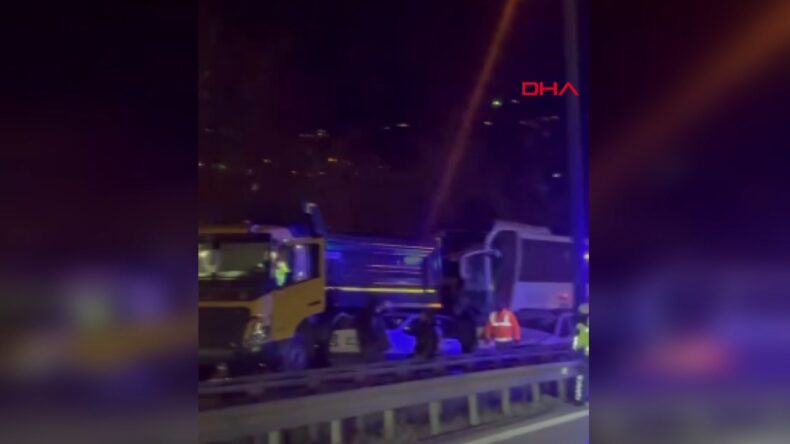 Sakarya'da Zincirleme Trafik Kazası: Can Kaybı ve Yaralılar