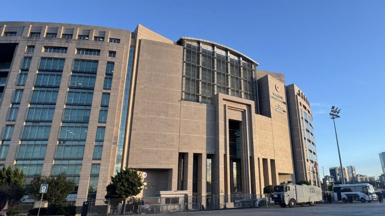 Sara&ccedil;hane Davası: Yedi Gen&ccedil; Daha Beraat Etti