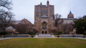 Se&ccedil;kin &Uuml;niversiteden Dikkat &Ccedil;eken Karar: Bu &Ouml;ğrencilere Eğitim &Uuml;cretsiz