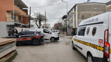 Sokak Ortasında Erkek Şiddeti: 7 &Ccedil;ocuk Annesi Katledildi