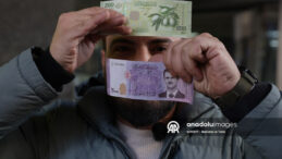 Suriye'de Esad Fotoğraflı Banknotlar Tarihe Karışıyor