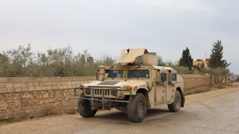 Suriye'de IŞİD Militanları Hapishaneden Ka&ccedil;tı