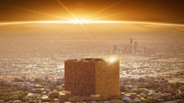 Suudi Arabistan, Dev Projeyi Askıya Aldı