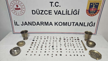 Tarihi Eserleri 120 Bin Dolar Değerinde Satmaya &Ccedil;alışırken Yakalandı