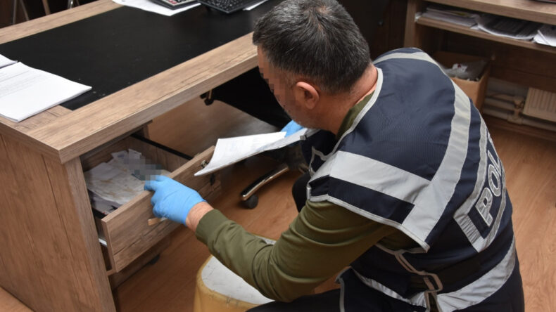 Tefeci Operasyonunda 68 G&ouml;zaltı