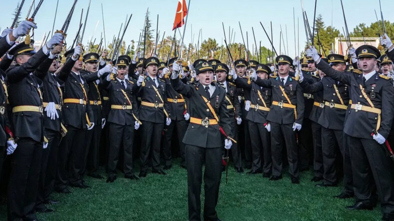 Teğmen Fatih Kaya&rsquo;nın Disiplin Cezası İptal Edildi