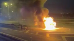 TEM Otoyolu'nda Alevlere Teslim Olan Ara&ccedil;ta Patlama Ger&ccedil;ekleşti