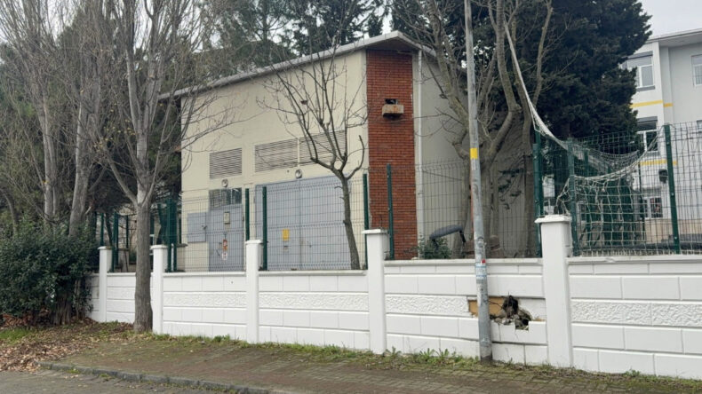 Trafo Patlaması: İki İş&ccedil;i Yaralandı