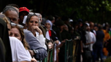 Trump'ın K&uuml;ba Stratejisi A&ccedil;ıklandı: Yıl Sonuna Kadar Hedefler Belirlendi