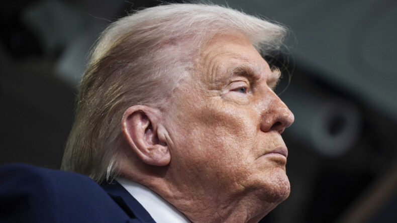 Trump'tan &Ccedil;in İle İlgili Sert A&ccedil;ıklama: Kanada'nın Geleceğine Dikkat!