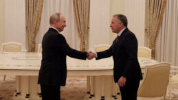 Trump&rsquo;ın Damat ve Temsilcisi Kremlin&rsquo;i Ziyaret Etti