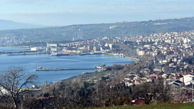 Tsunami Uyarısı: İki B&ouml;lge Risk Altında