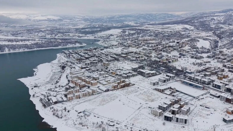 Tunceli'de Kar Nedeniyle Eğitime İki Gün Ara Verildi