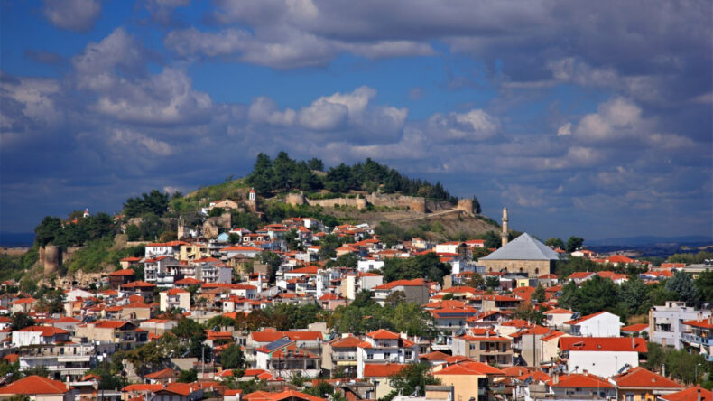 T&uuml;rkiye Sınırında Yeni Destek: 10 Bin Euro M&uuml;jdesi