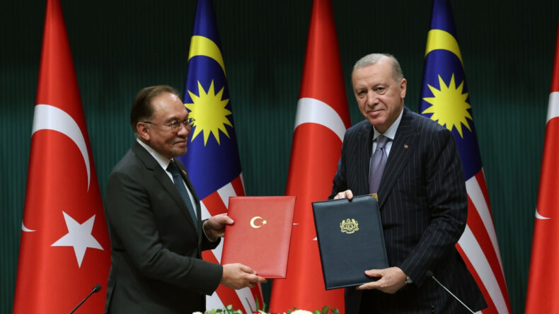 T&uuml;rkiye ve Malezya Arasında 6 Anlaşma İmzalandı