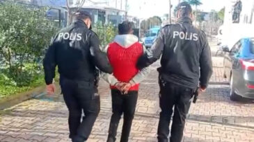 &Uuml;vey Annesini &Ouml;ld&uuml;ren Mahkum Cezaevinde Hayatına Son Verdi