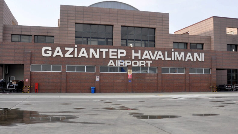 Valilik Duyurdu: Havalimanı U&ccedil;uşlara Uzun S&uuml;re Kapalı Kalacak