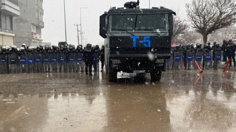 Valilik Duyurdu: Toplantı ve Yürüyüşlere Üç Gün Yasak