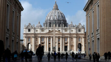 Vatikan Yeni Bir Bistro A&ccedil;ıyor