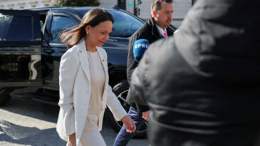 Venezuelalı Muhalif Lider Beyaz Saray'da G&ouml;r&uuml;şme Ger&ccedil;ekleştirdi