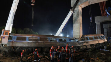 Vincin d&uuml;şt&uuml;ğ&uuml; korkun&ccedil; kazada can kaybı artıyor