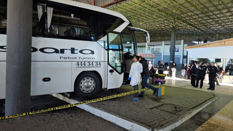 Vitesi R'ye Takamadı, Yedek Şoförü Hayatını Kaybetti
