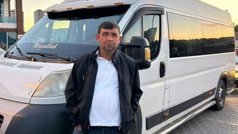 Yanan minib&uuml;s&uuml;n&uuml; izlerken kalp krizi ge&ccedil;irdi: Hayatını kaybetti