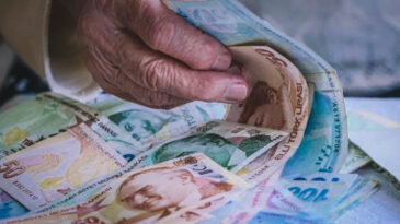 Yargıtay'dan Emekli Maaşı İ&ccedil;in Emsal Karar