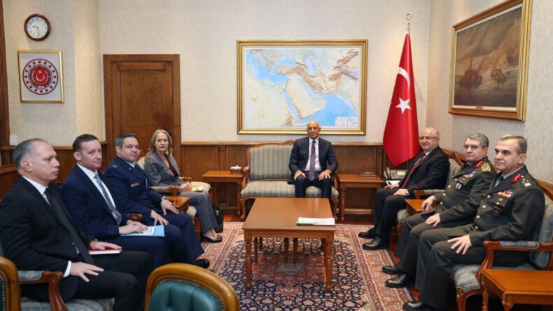 Yaşar G&uuml;ler ve Tom Barrack ile &Ouml;nemli G&ouml;r&uuml;şme