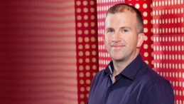 Yeni CEO Krizle Y&uuml;z Y&uuml;ze: Perakende Devi Target