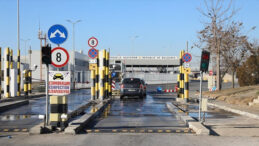 Yeni G&uuml;mr&uuml;k Kapısı Komşu ile A&ccedil;ılıyor