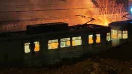 Yenibosna Metro İstasyonu'nda Yangın Panik Yarattı