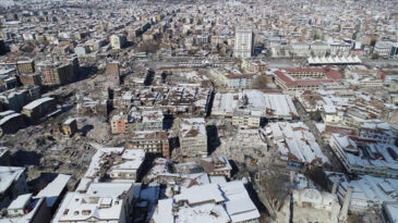 Yıkılan Apartman Davasında Kamu G&ouml;revlilerine Hapis Cezası