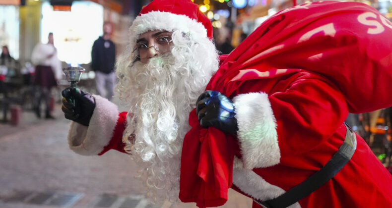 Yılbaşı Hediyeliklerinden 500 Milyon Dolarlık Gelir Elde Edildi