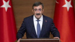 Yılmaz'dan En D&uuml;ş&uuml;k Emekli Aylığı Hakkında A&ccedil;ıklama