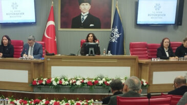 Yine gerginlik: CHP &ouml;nerge sundu, &Ouml;zlem &Ccedil;er&ccedil;ioğlu tepki g&ouml;sterdi