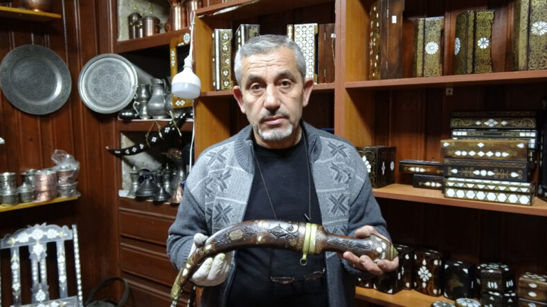 Yok Olmaya Yüz Tutan Bir Sanatı Yaşatıyor