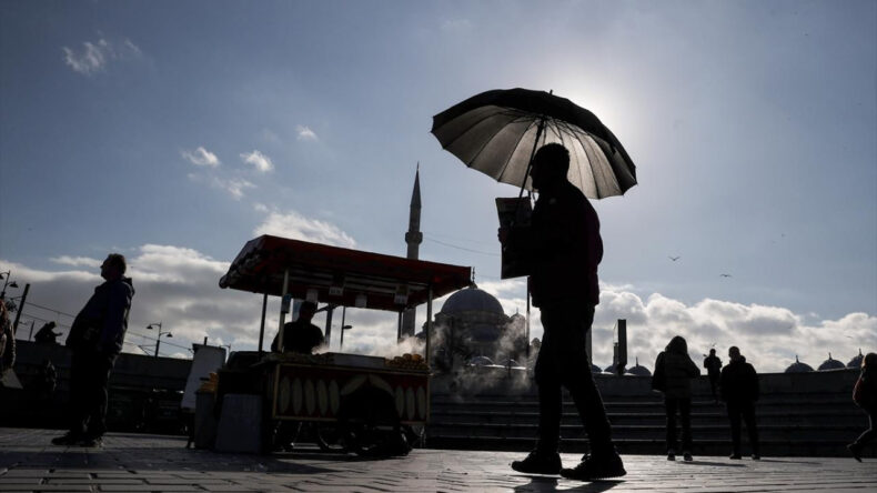 'Bir yıl ortalamanın &uuml;zerinde yağmalı dedi' karamsar tablo &ccedil;izdi: M&uuml;mk&uuml;n g&ouml;r&uuml;nm&uuml;yor