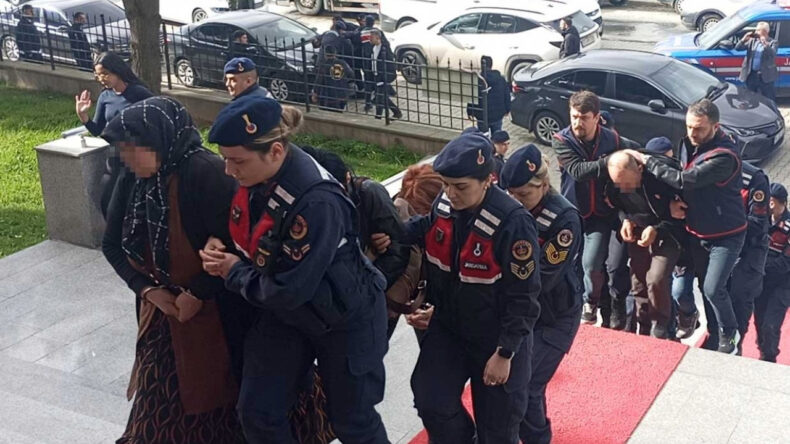 1 Ay Takip Edildiler: Fuhuş Operasyonunda 8 G&ouml;zaltı