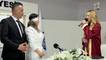 14 Şubat'ta Nikah Salonlarında Yoğunluk Yaşandı