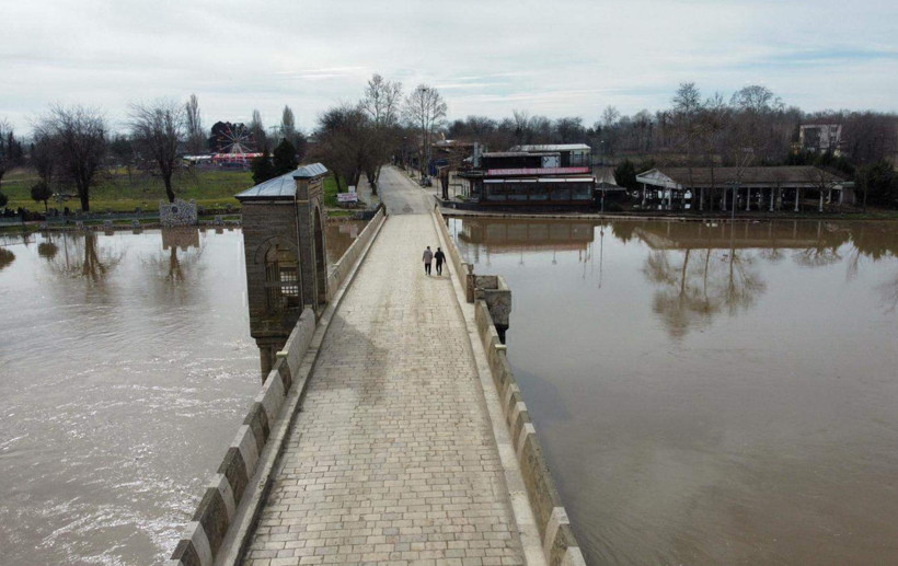 Edirne'de taşkın sonrası Ekipler çalışmalara devam ediyor