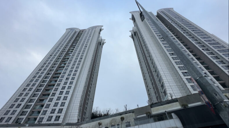 30. Kattan D&uuml;şen &Ccedil;ocuk Hayatını Kaybetti