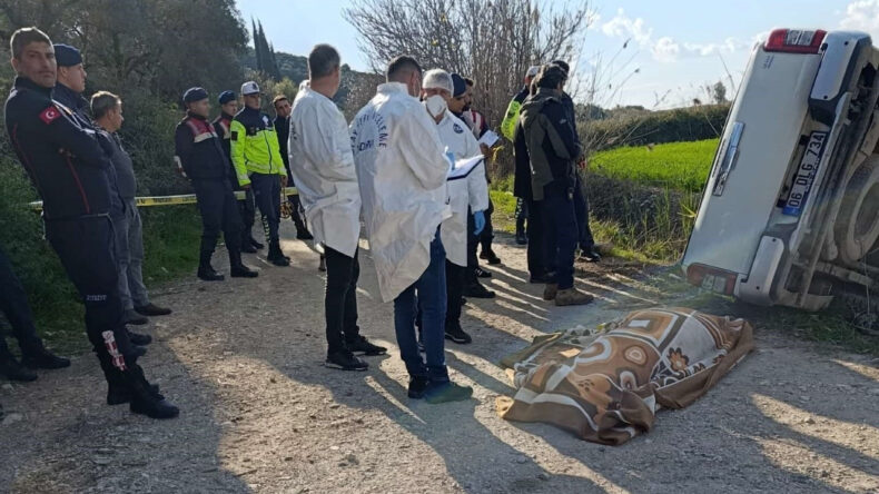 78 Yaşındaki Adam, Komşusunu Ezerek &Ouml;ld&uuml;rd&uuml;
