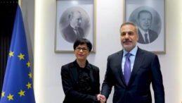 AB'den T&uuml;rkiye'ye Kritik Ziyaret