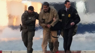 ABD, Devrik Liderin Avukat Masraflarını Karşılamasına İzin Vermedi