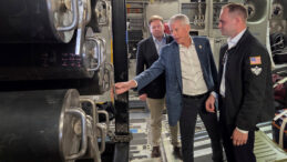 ABD'de Tarihi Bir Taşıma: N&uuml;kleer Reakt&ouml;r Kargo U&ccedil;ağıyla Taşındı