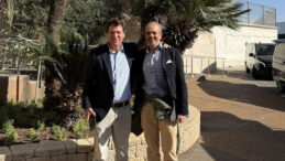 ABD'li &uuml;nl&uuml; sunucu: İsrail'de g&ouml;zaltına alındım