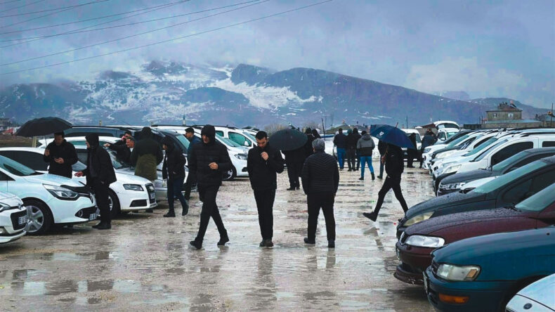Alım Satım Adeta Durduruldu: 7 Aydır Bekliyoruz