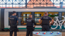 Almanya Sınır Kontrollerini 6 Ay Daha Uzatma Kararı Aldı: İltica Başvurularında Keskin D&uuml;ş&uuml;ş